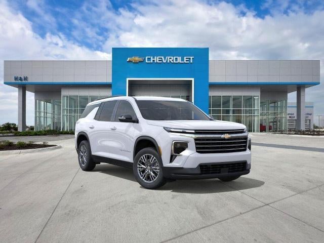 2026 Chevrolet Traverse LT in Summit White — front three-quarter view