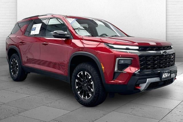 2025 Chevrolet Traverse Z71 in Radiant Red Tintcoat — front three-quarter view