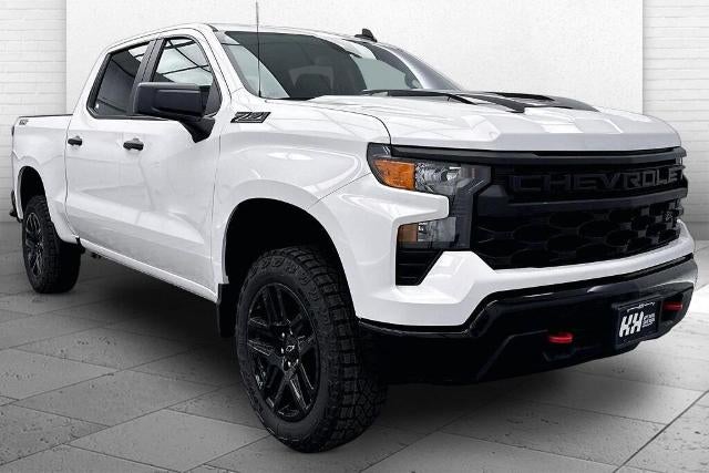 2026 Chevrolet Silverado 1500 Custom Trail Boss in Summit White — front three-quarter view