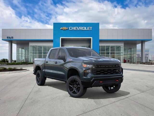 2026 Chevrolet Silverado 1500 Custom Trail Boss in Cypress Gray — front three-quarter view