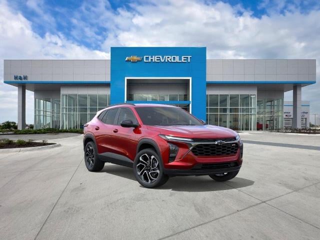 2026 Chevrolet Trax 2RS in Apex Red — front three-quarter view